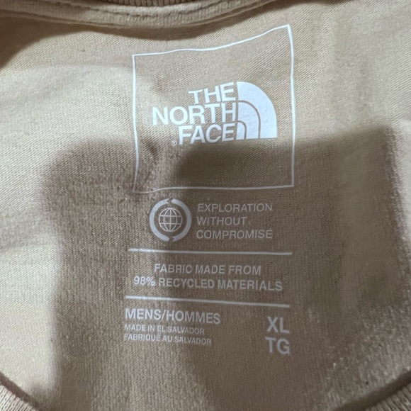 The North Face Long Sleeve. Size XL. - Picture 4 of 4